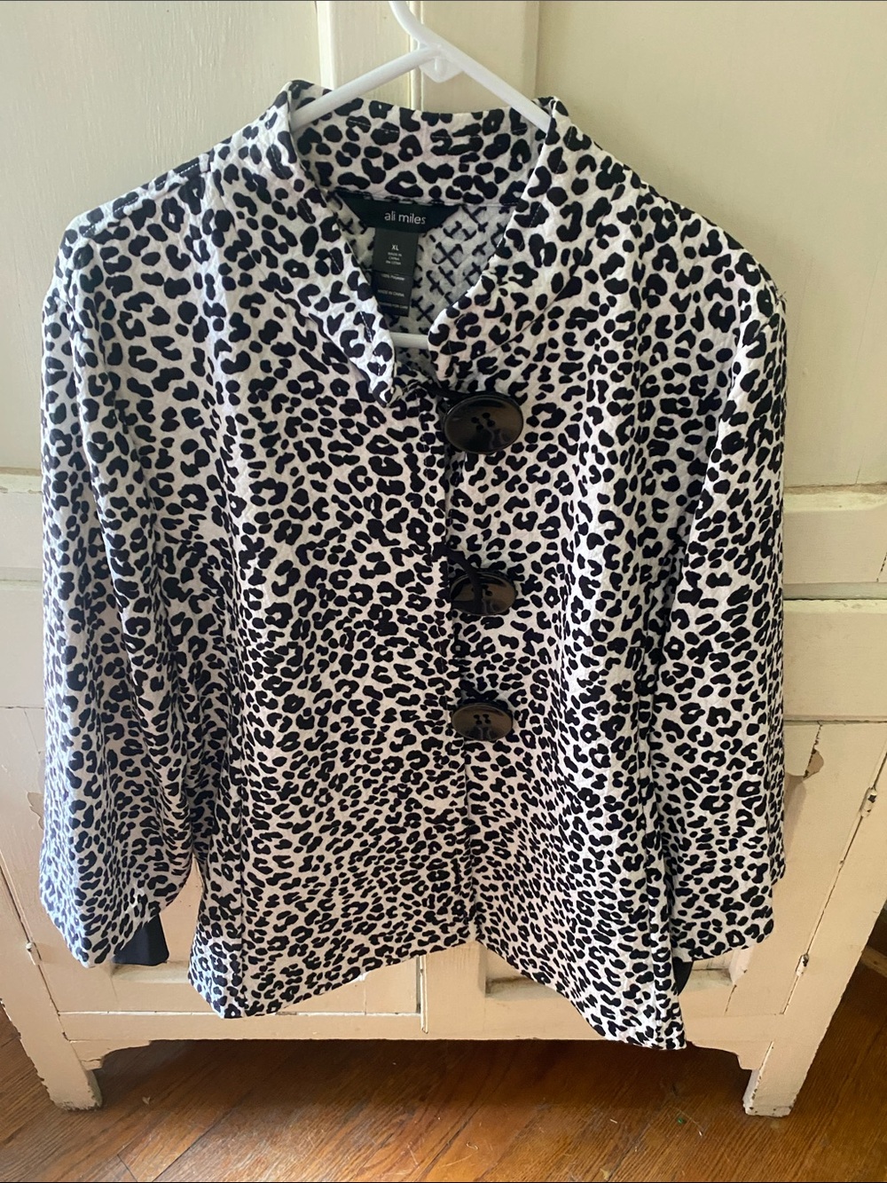 Ali Miles White and Black Leopard-Print Pea Coat